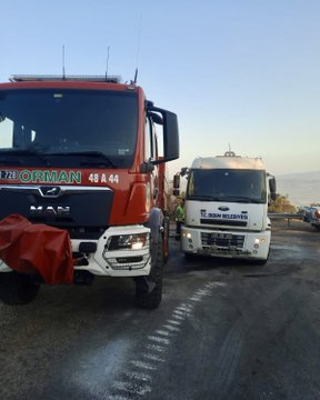 Efeler’de Yangına Hızlı Müdahale