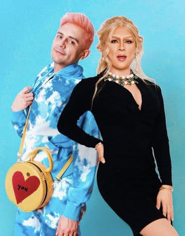 Mr. Bert Fru (He/Him/His) (@bertfru_merman) on Twitter photo Feliz cumpleaños a la segunda mamá más guapa de todas (después de la mía, claro).
Rebeca Guadalupe D’Bayle: espero seas muy feliz y aún más guapa cada día.
Sabes que te adoro desde el fondo do de mi corazón, igual que a tu ex asistente.
<a href="/lasmamaspresent/">Las Drat Cuins presentes</a> <a href="/SoyCue/">Manuelle Barbie</a> Feliz cumpleaños a la segunda mamá más guapa de todas (después de la mía, claro).
Rebeca Guadalupe D’Bayle: espero seas muy feliz y aún más guapa cada día.
Sabes que te adoro desde el fondo do de mi corazón, igual que a tu ex asistente.
<a href="/lasmamaspresent/">Las Drat Cuins presentes</a> <a href="/SoyCue/">Manuelle Barbie</a>