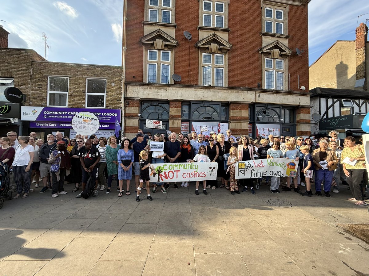 The message is loud and clear, we don’t want no casino here. Hanwell residents joined councillors to stand up for our community, protecting our high street, our young people, and the character of our town. #NoToSlots