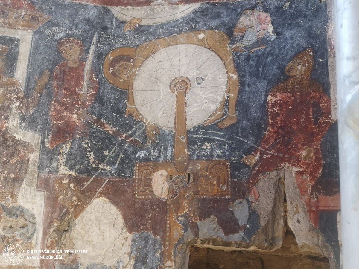 🏛️ Tarihi ve kültürel mirasımızı geleceğe taşımak için çalışmalarımız hız kesmiyor! 

🔍Kayseri Yeşilhisar ilçesinde yer teslimi yapılan Aziz Georgios Kilisesi'nin restorasyon süreci büyük bir titizlikle ilerliyor.

🚧 Bu kapsamlı çalışmalarla yapının duvar, kubbe ve