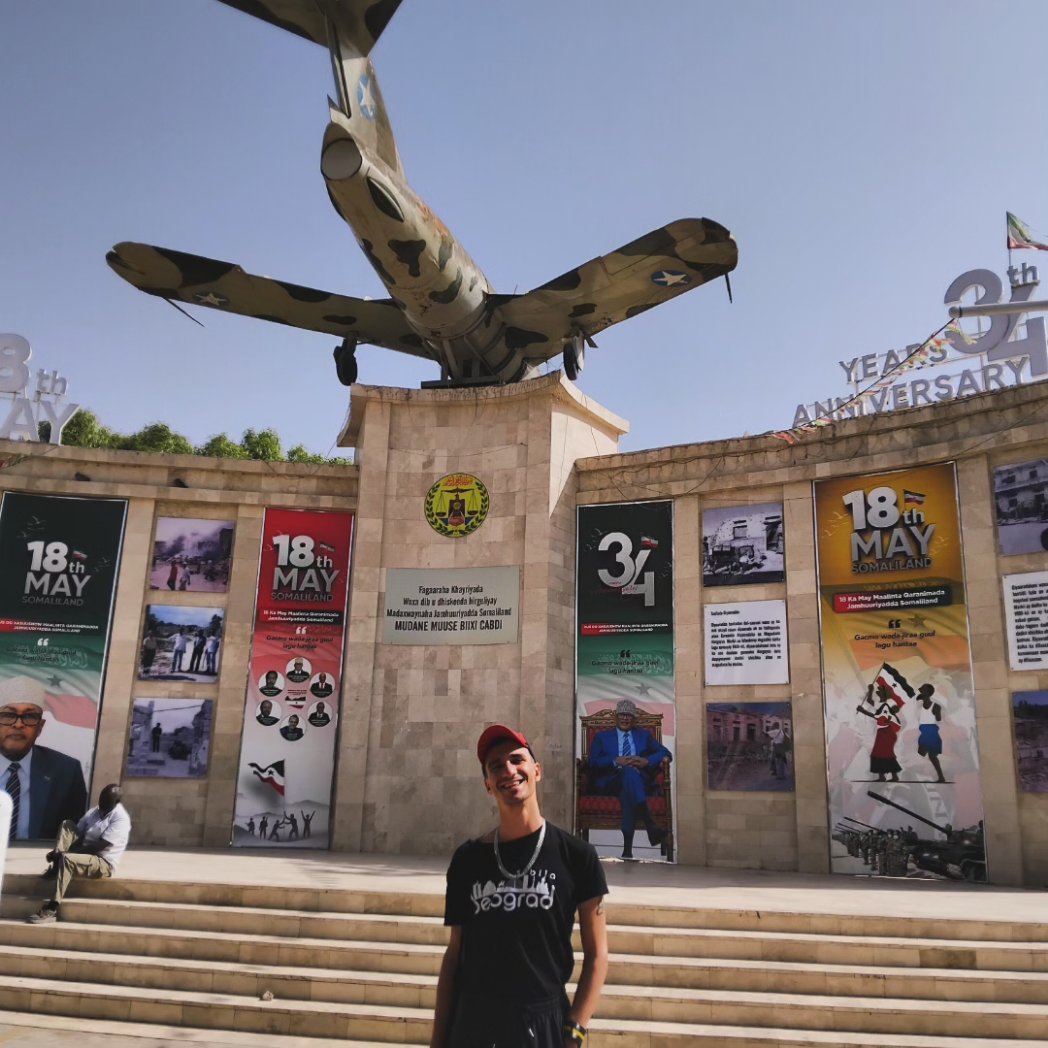 Erik Leuthäuser (@erikleuthaeuser) on Twitter photo Impression of beautiful Hargeisa, Somaliland! ❤️ Can't put into words how happy I am to be here! In case you were wondering: Yes it's safe! People are friendly & chill and the food is amazing!!! 🤤
<a href="/SomalilandTrave/">Macrobia Expeditions</a>
#somaliland💚🤍❤️ #somaliland #hargeisa Impression of beautiful Hargeisa, Somaliland! ❤️ Can't put into words how happy I am to be here! In case you were wondering: Yes it's safe! People are friendly & chill and the food is amazing!!! 🤤
<a href="/SomalilandTrave/">Macrobia Expeditions</a>
#somaliland💚🤍❤️ #somaliland #hargeisa