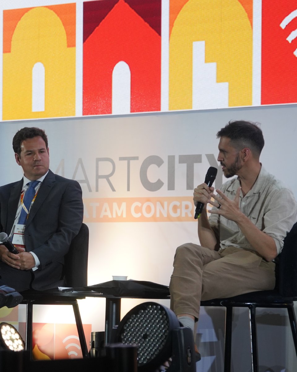 📲 Así se vivió uno de los momentos clave de nuestra décima edición
Durante Smart City Expo LATAM Congress 2025, reflexionamos sobre el papel de la transformación digital como puente entre gobiernos y ciudadanía, en un contexto de aceleración tecnológica y búsqueda de bienestar