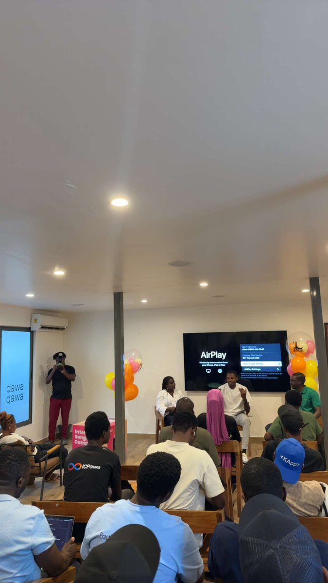 $NQ Nothing Exciting today on the  Markets for me, but #Ethereumat10 was. 
somETHing big is coming fr
#Ethereumat10
#EthAccraEthereumat10
#AyaHQxEthereumAt10 Accra 🇬🇭