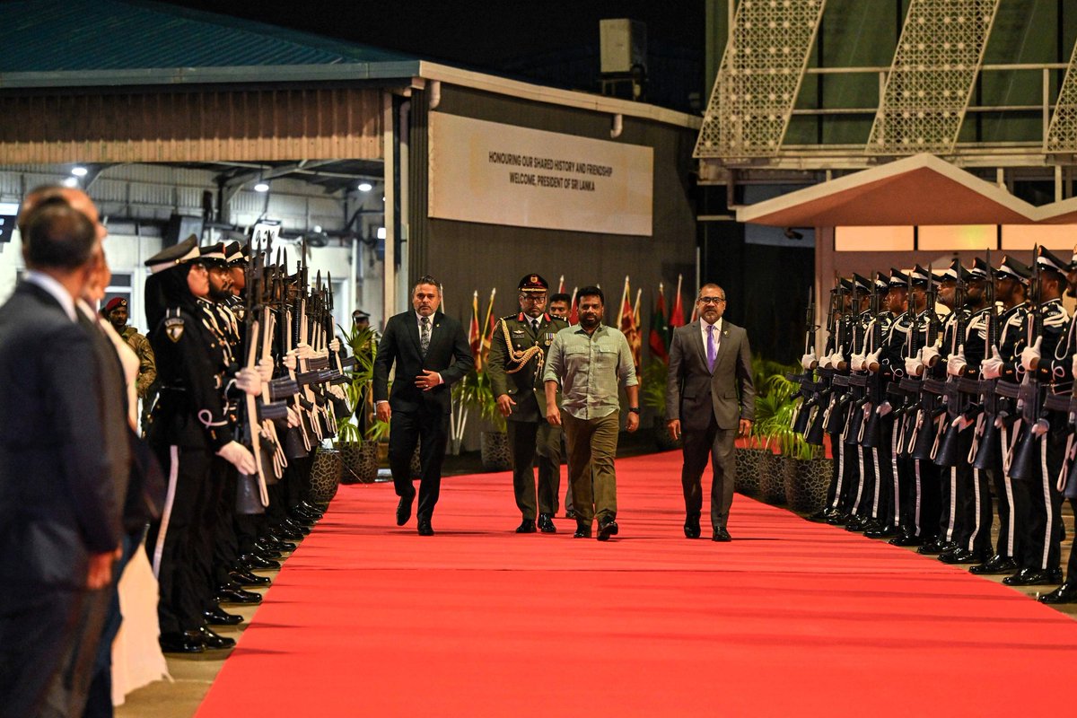 Abdulla Khaleel (@abkhaleel) on Twitter photo It was an honour to bid farewell to the President of #SriLanka, Hon. <a href="/anuradisanayake/">Anura Kumara Dissanayake</a>, following his successful State Visit to the Maldives. His leadership continues to reinforce the longstanding friendship between the #Maldives and #SriLanka. We look forward to advancing the It was an honour to bid farewell to the President of #SriLanka, Hon. <a href="/anuradisanayake/">Anura Kumara Dissanayake</a>, following his successful State Visit to the Maldives. His leadership continues to reinforce the longstanding friendship between the #Maldives and #SriLanka. We look forward to advancing the