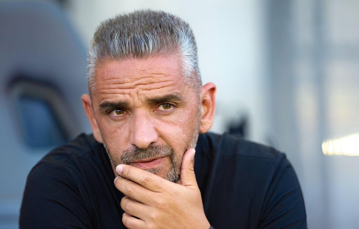 tomasfsa8's tweet image. O que podemos esperar deste Sporting na Supertaça?

O primeiro grande teste.
As ideias, os reforços, e o que falta.

As certezas, as dúvidas e os desafios que aí vêm.

Segue a thread 👇🧵