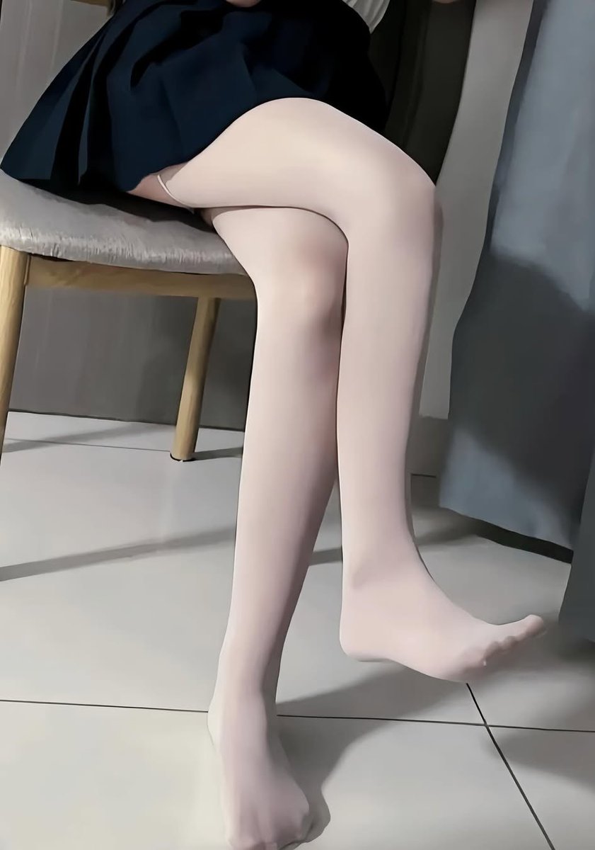 白丝琴娘与老王的合影。#反差 #剑网三 #剑三