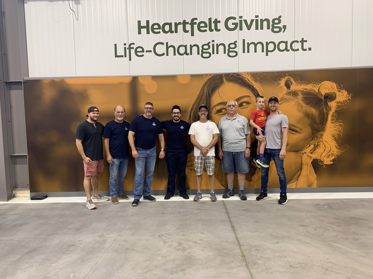 pagrandlodge's tweet photo. #PaMasons in the 12th Masonic Dist. volunteered at the Harry &amp; Jeannette Weinberg Northeast Regional Food Bank packing food boxes for Lackawanna, Luzerne, Wyoming and Susquehanna County residents. Thanks for giving back together!
📷: Brother Daniel W. Lewis, DDGM, 12th Dist. https://t.co/FfuCgKHDgl