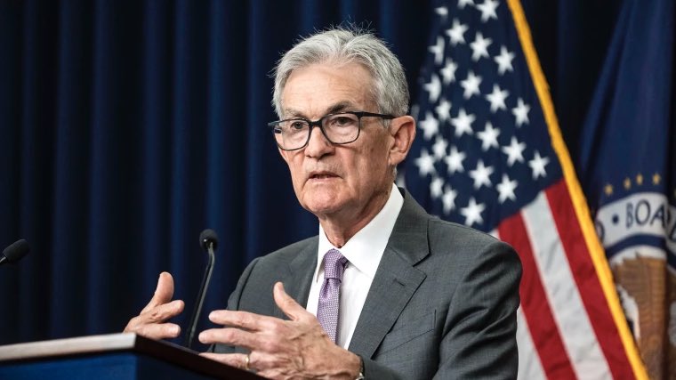 XBTLeaks's tweet photo. Federal Reserve holds rates unchanged at 4.25–4.50%….🇺🇸 https://t.co/Sky5eHLfW6