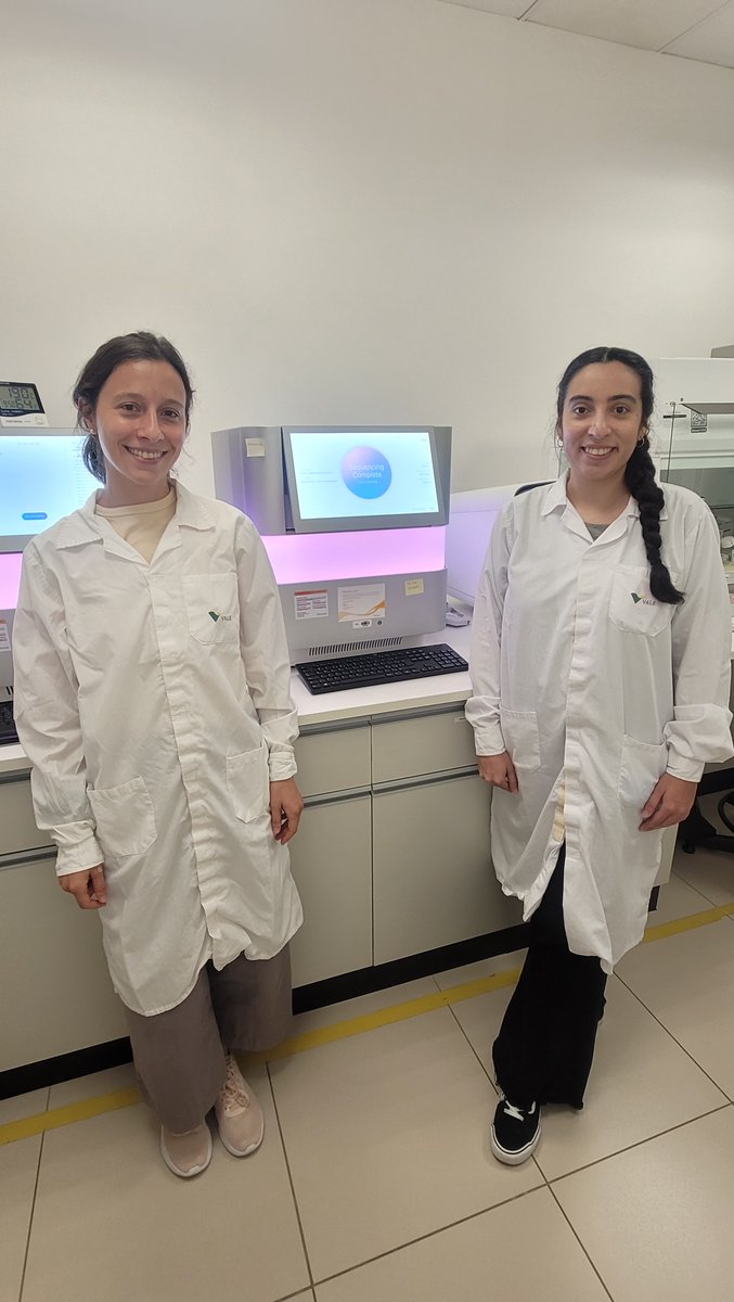 UNUBIOLAC's tweet photo. NGS is revolutionizing conservation biology. Inés Sananez trained in Brazil to study a renal parasite in endangered species, aiming to apply genomic tools back in Argentina. Thanks to her mentors @LKamenetzky and @oliveirag https://t.co/WzgLu2eXtK