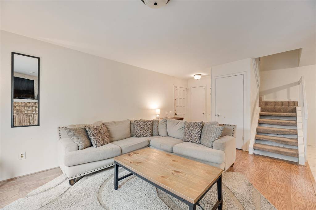 Ryan The Realtor tweet media