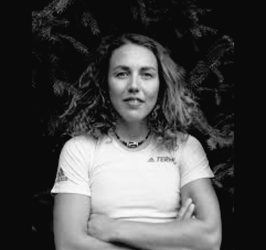 All prayers and wishes in vain
Rest in peace Laura. Om Shanti from India 🙏🏻
31 years, a successful Athlete who passed away while she did what she loved.