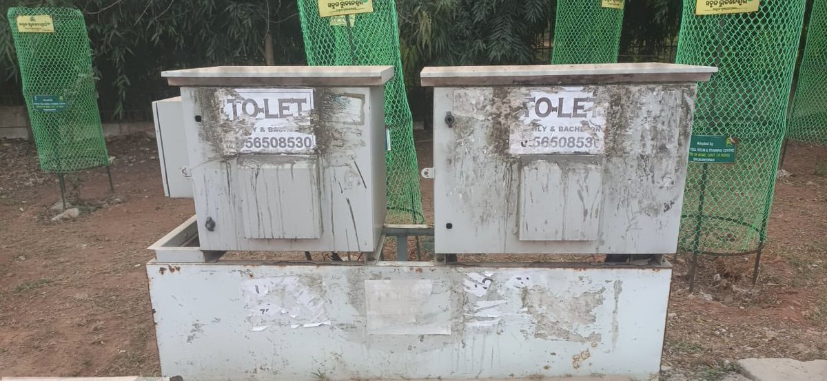 BSCL_BBSR's tweet photo. Kindly refrain from sticking bills or posters on BSCL's smart elements. Let’s keep our city clean, smart, and visually clutter free.
#SmartCityBhubaneswar #CleanCity #RespectPublicProperty https://t.co/IXELpTqaWu