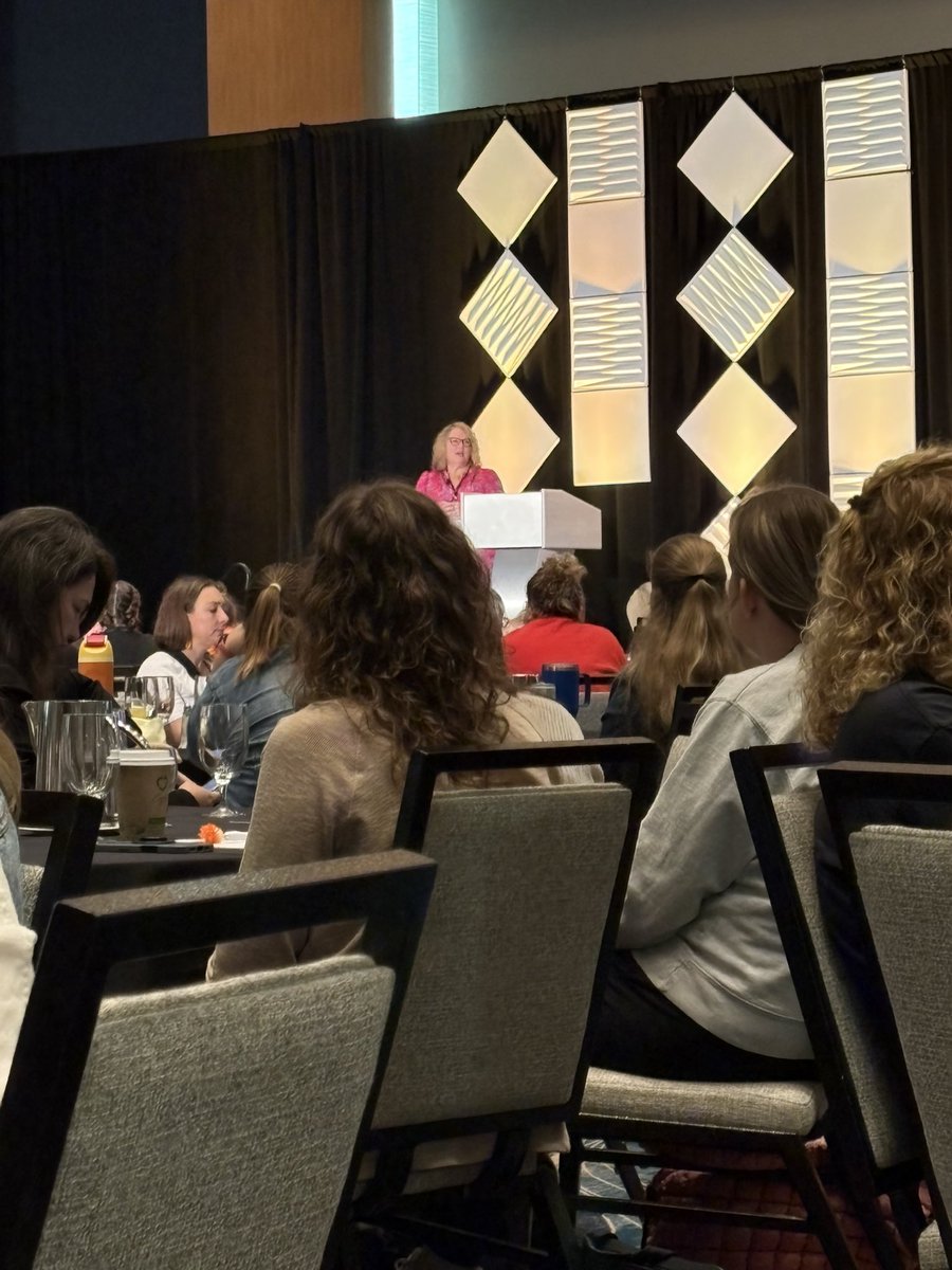Papae (@papaewymore) on Twitter photo Learning this morning at the <a href="/IAReading/">Iowa Reading Research Center</a> Summit this morning!
Dr. Lembke discussed the importance of writing and specifically, early writing assessment and intervention. Learning this morning at the <a href="/IAReading/">Iowa Reading Research Center</a> Summit this morning!
Dr. Lembke discussed the importance of writing and specifically, early writing assessment and intervention.