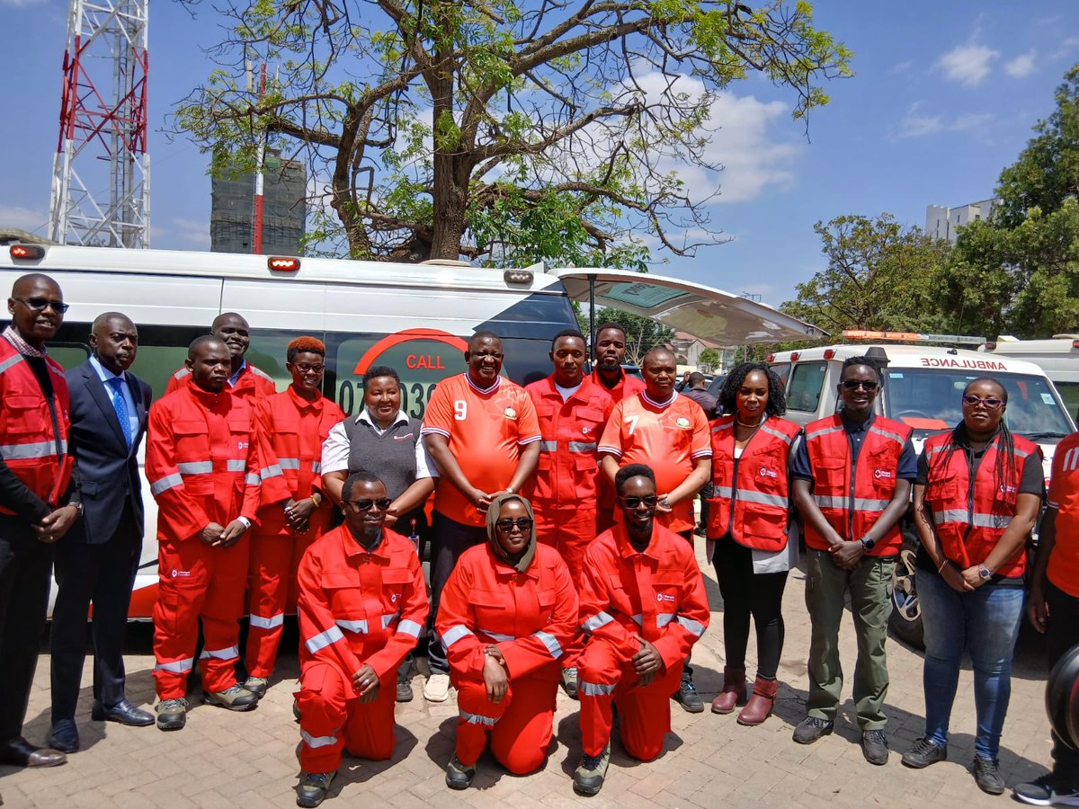 IrshadIdris's tweet image. We are proud to support #CHAN2024.

@KenyaRedCross in collaboration with our sister institutions @KRCTI_Kenya &amp;amp; @EMS_Kenya, will be providing general first aid services in all stadiums, pitch side emergency support, pre-hospital care and transfer to hospital facilities for teams.