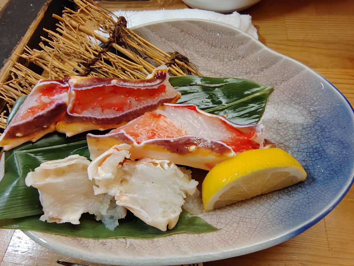 今日はタラバガニの七輪焼き