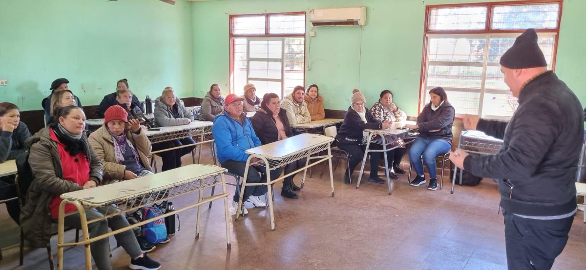 Operativo Integral “Estamos con Vos”

El día jueves 12 de Junio el IMaC participó en el Operativo Integral "estamos con vos", organizando por Gobernación y el IPLyC, que en esta oportunidad se realizó en la localidad de Santa Ana.