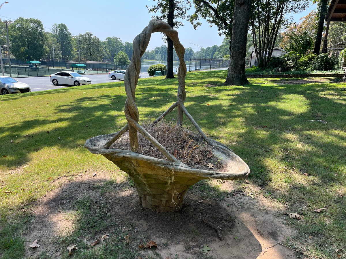 PulaskiAR's tweet image. 🔥 Pulaski County Weather Update 🔥
We're in for another scorching day with highs around 100°F and a heat index well into the triple digits. Plus, be on the lookout—pop-up thunderstorms are possible this afternoon. ⛈️
#PulaskiCountyWeather #SummerSafety #PopUpStormAlert