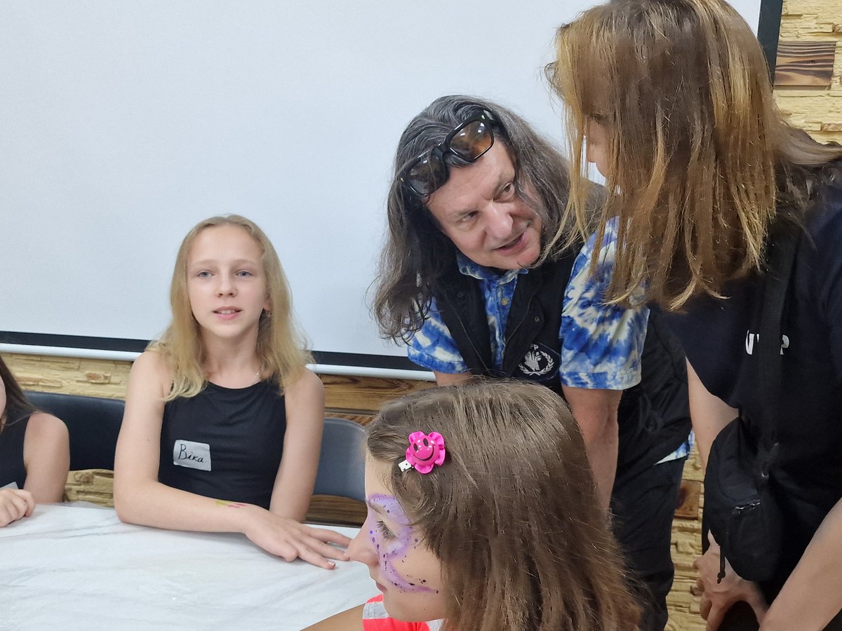 OCHA Ukraine (@ocha_ukraine) on Twitter photo The war in #Ukraine has stolen safety, stability and childhood from the children.
But hope lives on.
Humanitarians like <a href="/godivchata/">godivchata</a> help kids heal from fear and loss. Through play, learning and care, they bring back moments of joy and help children smile again. The war in #Ukraine has stolen safety, stability and childhood from the children.
But hope lives on.
Humanitarians like <a href="/godivchata/">godivchata</a> help kids heal from fear and loss. Through play, learning and care, they bring back moments of joy and help children smile again.