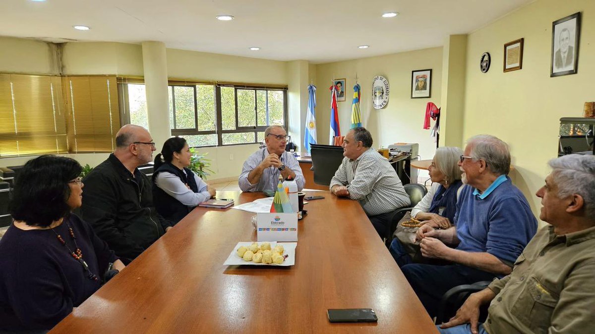Argentina y Brasil: Fortaleciendo el Hermanamiento para Beneficio de Nuestros Productores

El miércoles 18 de junio en Eldorado, nos reunimos con el intendente Rodrigo “Pipo” Durán, la administradora del MCZ de Eldorado Noelia Kreclevich.
