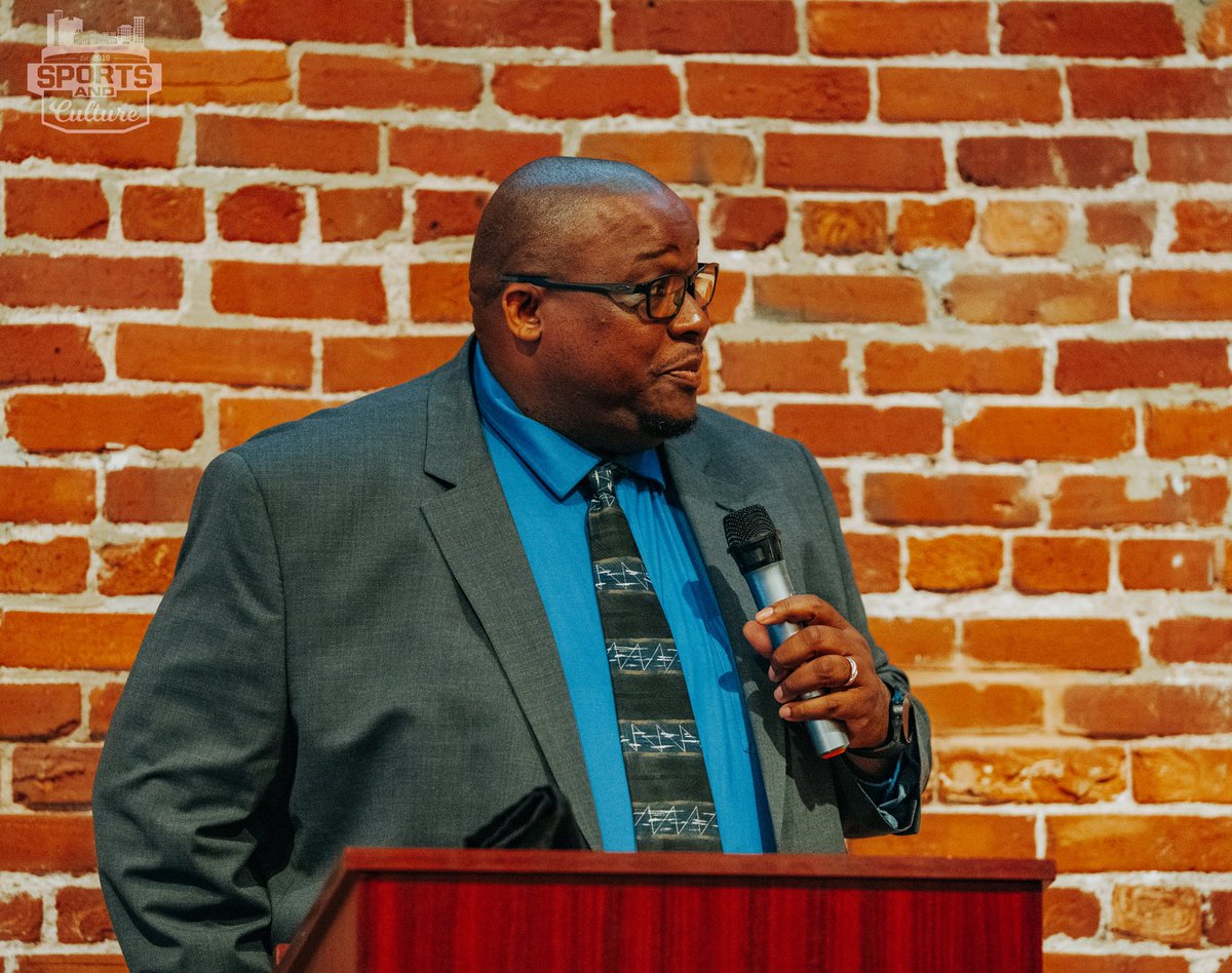 Congratulations to all the inductees last night at the <a href="/SCBCA/">South Carolina Basketball Coaches Association</a> Hall of Fame