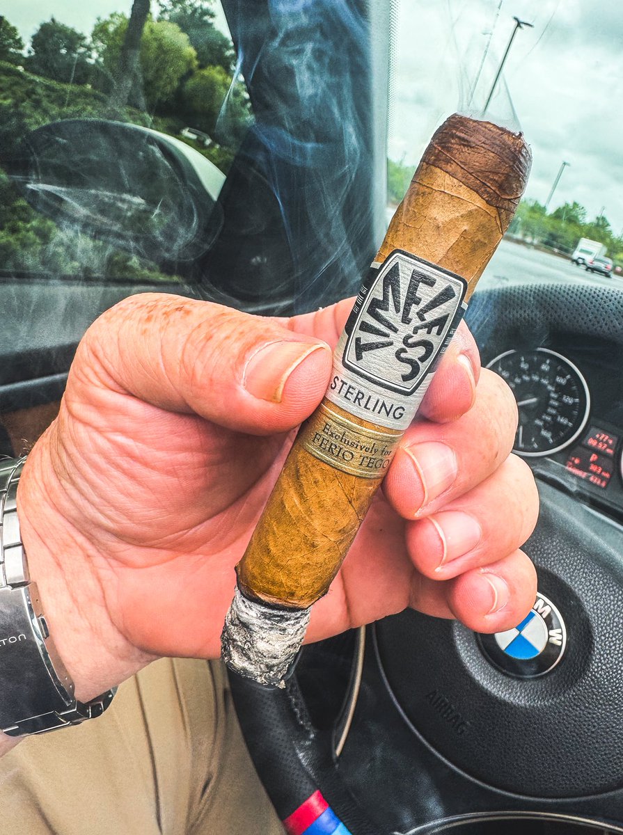 stogiedad's tweet image. Connecticut done right…@FerioTegoCigars #Timeless #Sterling.  Creamy and delicious. #nowsmoking #CigarLife #CigarsOnX #BOTL