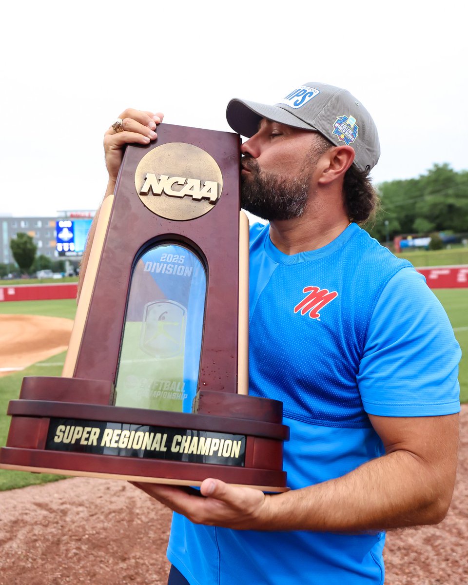 Ole Miss Softball tweet media