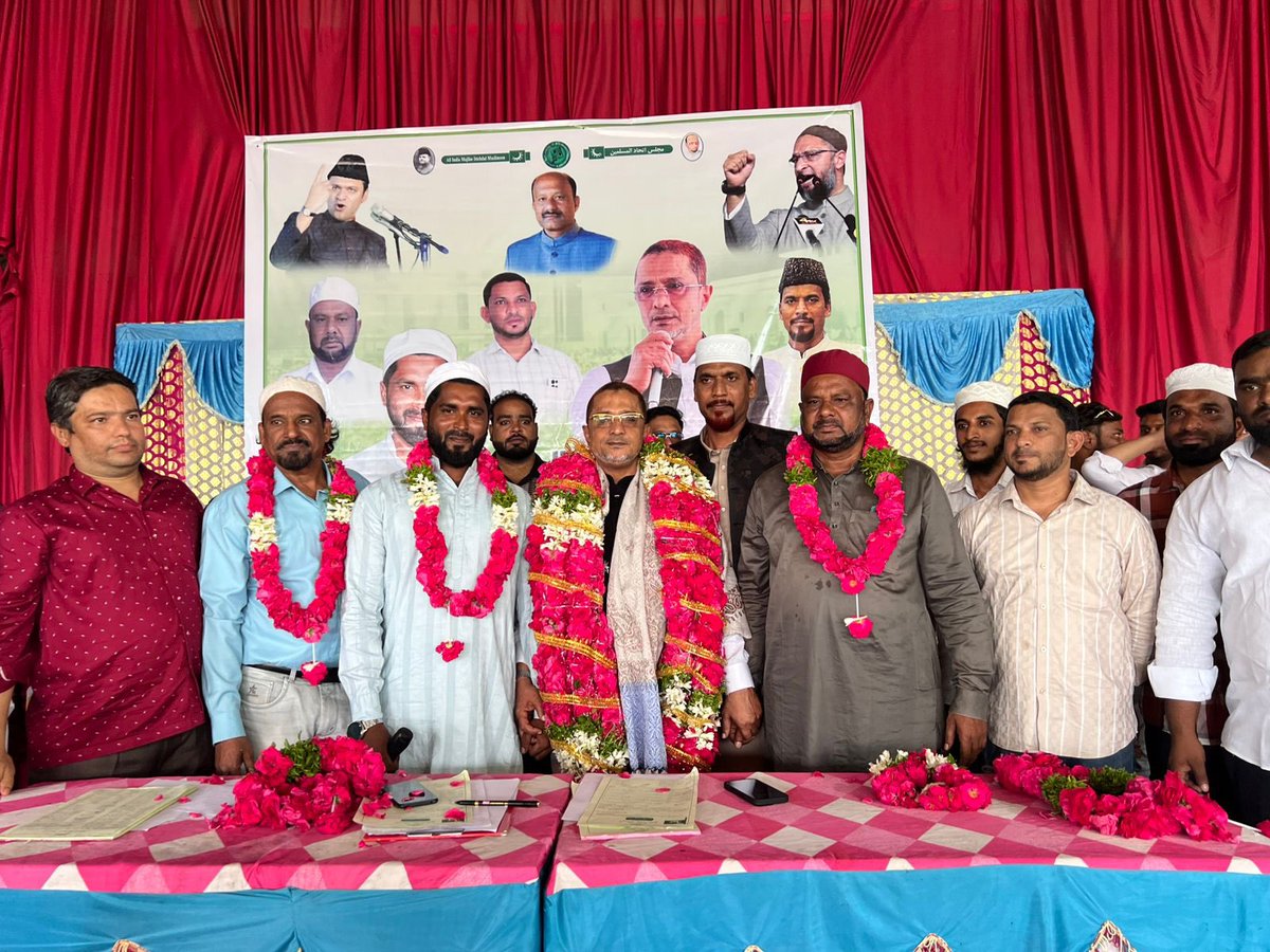 FahadAbdat's tweet photo. @aimim_national Announced :

• New District and Town Committees in Vikarabad

• New Mandal and Town Committees in Dharur

These internal elections were conducted in accordance with the party’s democratic principles, under the instructions of AIMIM President Barrister @asadowaisi Saab and Habeeb-e-Millat Janab @akbarowaisii Sahab, and were overseen by Shoba-e-Tanzeem Incharge Janab @SamadAbdat Sahab.

Congratulations to all newly appointed members.

#AIMIM #Vikarabad #Dharur #TeamAIMIM