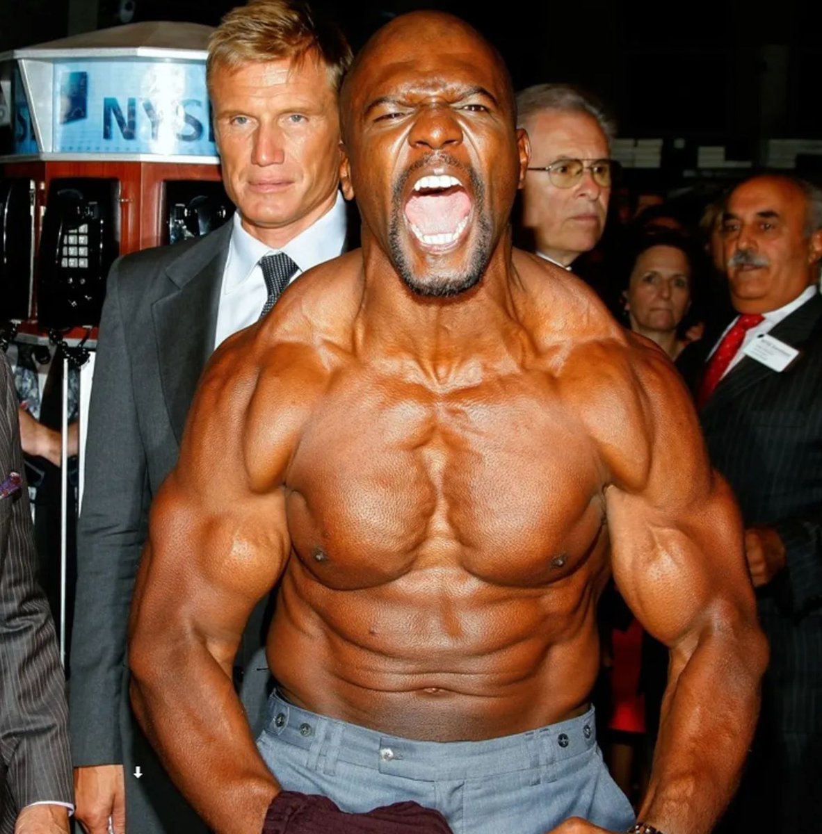 Happy Birthday to Terry Crews! 🎂💪 Rip through his strongest shots HERE:  https://t.co/LMyVOy2ecC, image size:1182x1200