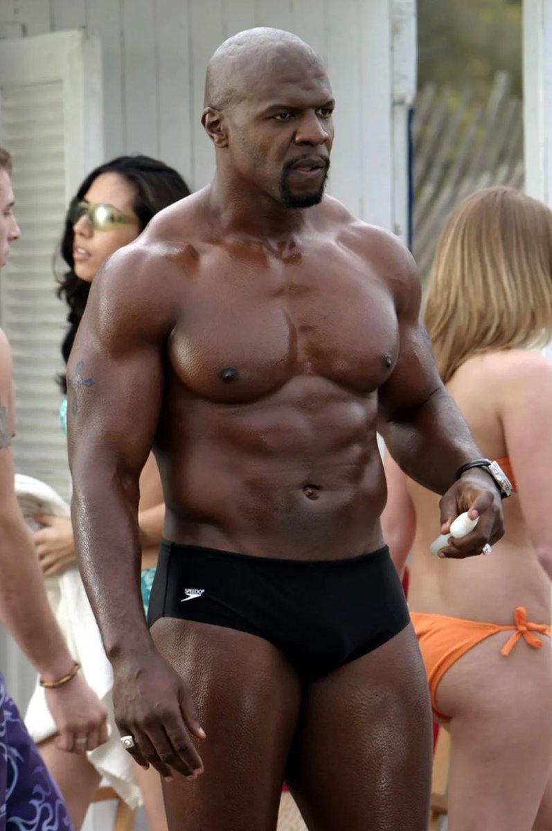 Happy Birthday to Terry Crews! 🎂💪 Rip through his strongest shots HERE:  https://t.co/LMyVOy2ecC, image size:797x1200
