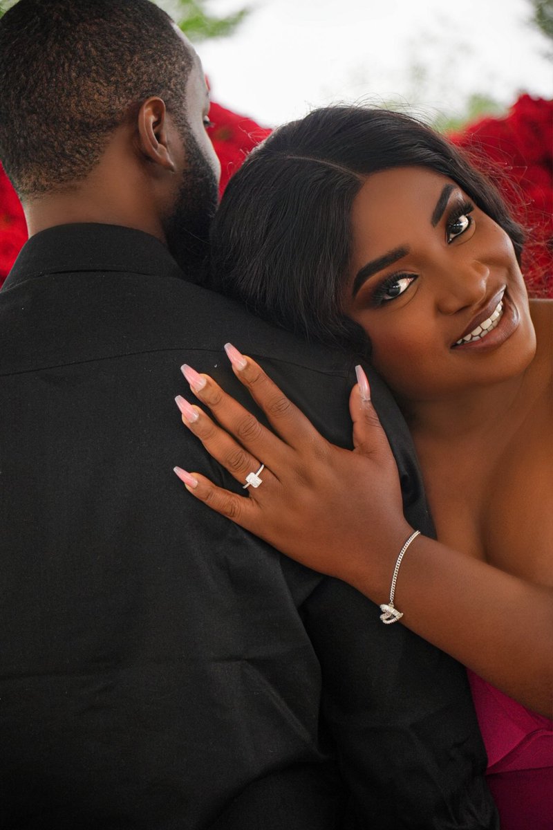 OgeJull's tweet image. Who got taken???

I love love ❤️ 

#WifeToBe