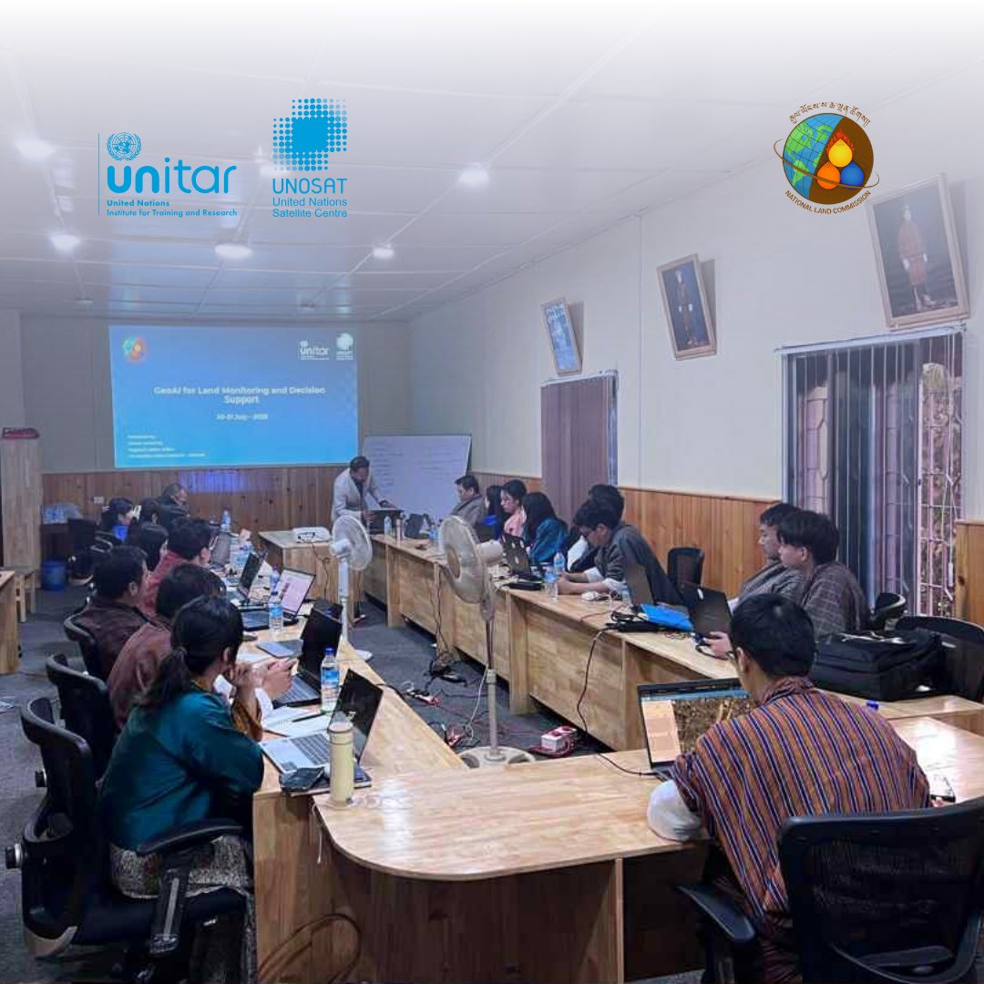 UNOSAT's tweet image. We’re excited and proud to launch our new #GeoAI Training on Land Monitoring in #Bhutan 🇧🇹, co-organized with our long-term partner @nlcsbhutan — empowering national experts with advanced tools such as deep learning and super-resolution.

#UNOSAT #RemoteSensing #Training