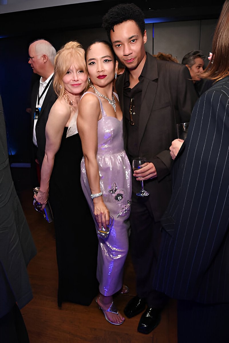 KitYoung_Daily's tweet image. Essie Davis, Sandra Yi Sencindiver and Kit Young attend the FX's "ALIEN: EARTH" VIP After Party at The Barbican on July 29, 2025 in London, England. (Photo by Alan Chapman/Dave Benett/Getty Images for Disney+)
