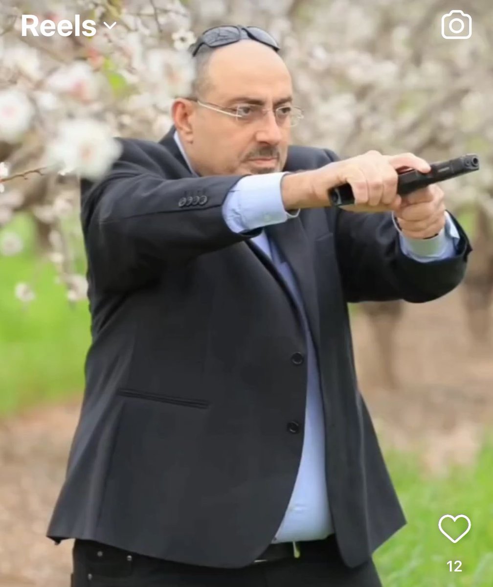 אני יודעת בצד של מי אני
<a href="/OrSzneiberg/">אור שנייברג</a> 
<a href="/NissimVaturi_23/">Nissim Vaturi New ניסים ואטורי</a>