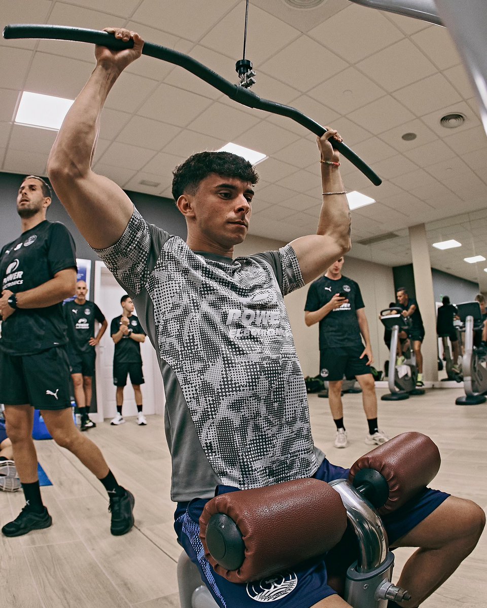 Tú ta’ duro sin ir al gym 💪🏼