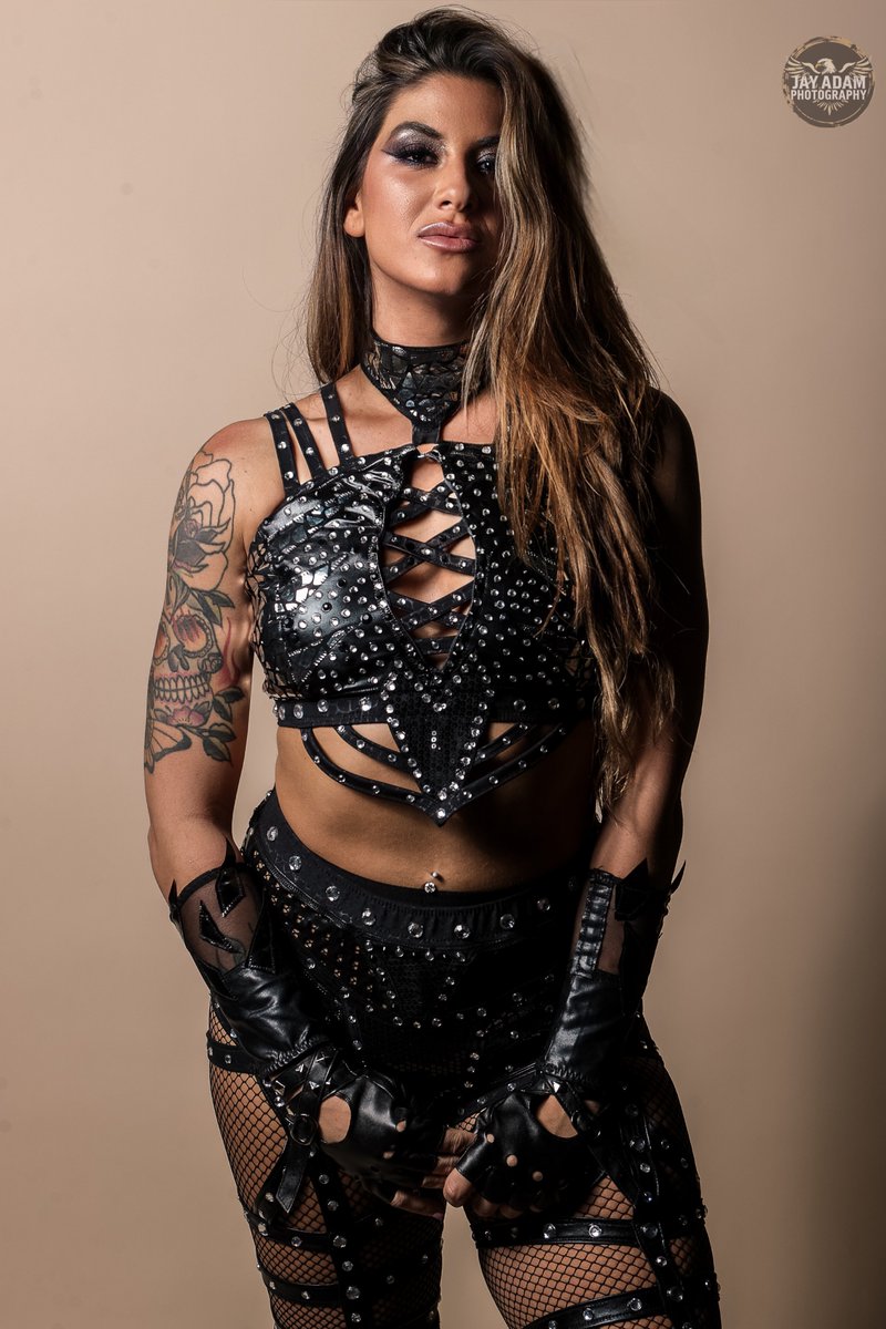 STAR 🌟 <a href="/vicious_vicki_/">THEBADCHICKᐯIᑕK</a> 

#Vicious 

📸 <a href="/Jayadam_Photo/">Jay Vogel</a>