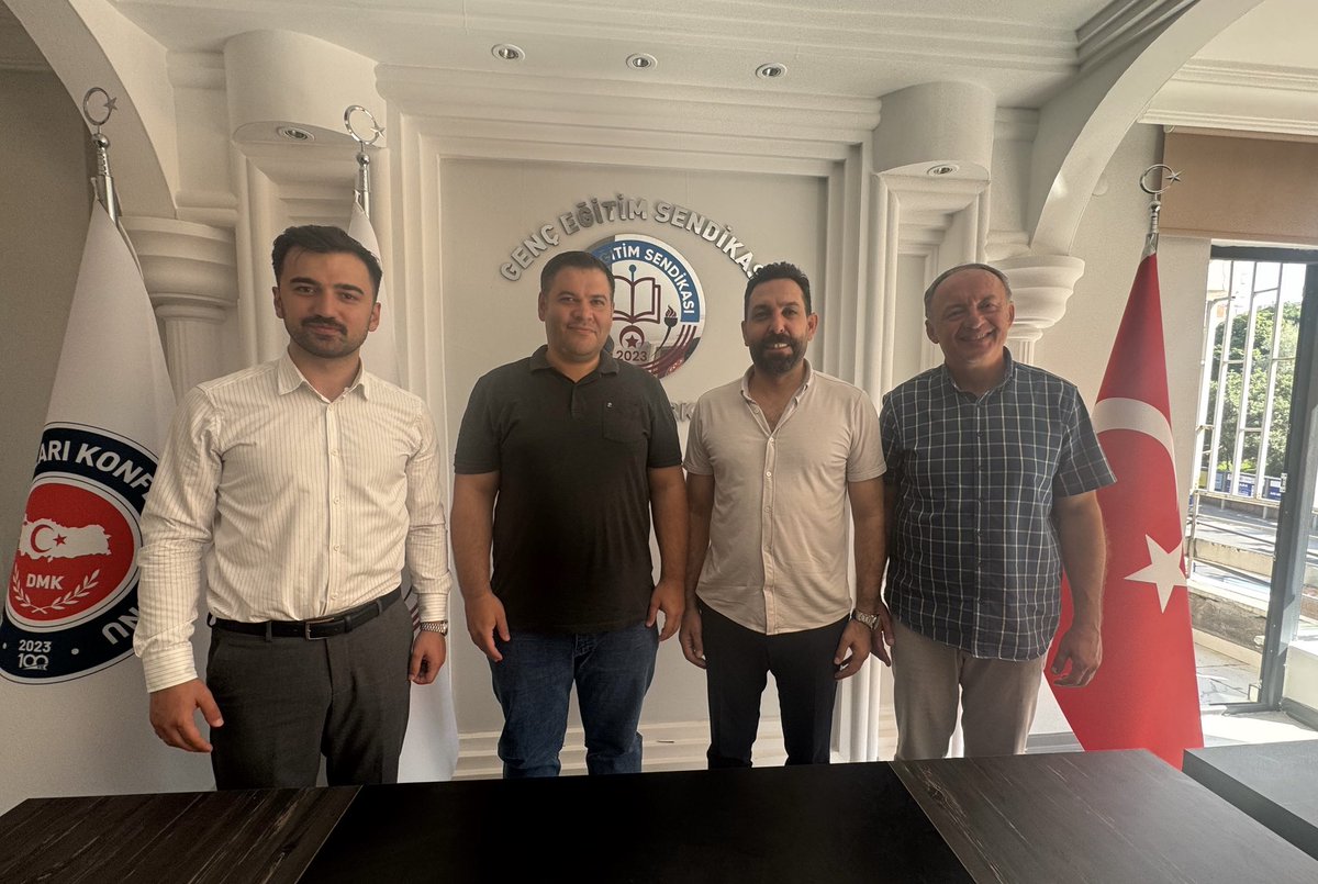 Genç Eğitim Sendikası Genel Başkanı Sn. Mehmet Fatih Arslan’a iade-i ziyarette bulunarak, toplu sözleşme döneminde idari personelimizin taleplerinin kazanıma dönüştürülmesi için verimli bir görüşme gerçekleştirdik.