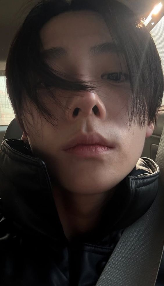 leowonchive's tweet image. face card so perfect 

⏾ #SANGWON #상원