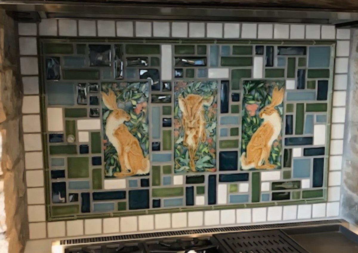 QualityTileInc's tweet image. Art you can live in.
We recently installed these handcrafted @Pewabic tile backsplashes — a Detroit classic that brings texture, color, and history into your home.
Proud to work with timeless materials + precise installation.
🔗 qualitytileinc.com
#PewabicTile #DetroitDesign