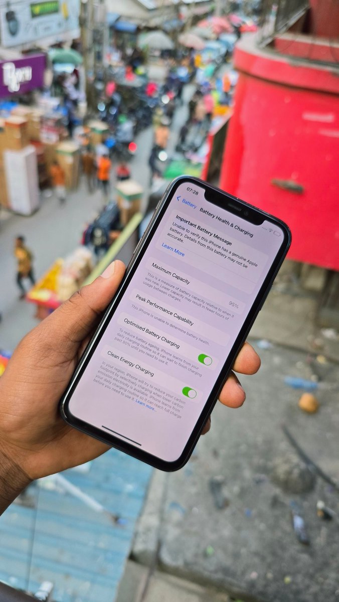 iPhone 11 

64GB 🔋 95%-100%
All Black Color
Tsh 450,000/= tzs

NB:Mikoani tunatuma malipo
Baada ya kupokea
Exchange &amp; Top up allowed
📞/Whatsapp 0683678977
KINDLY REPOST🔥🌹🌾