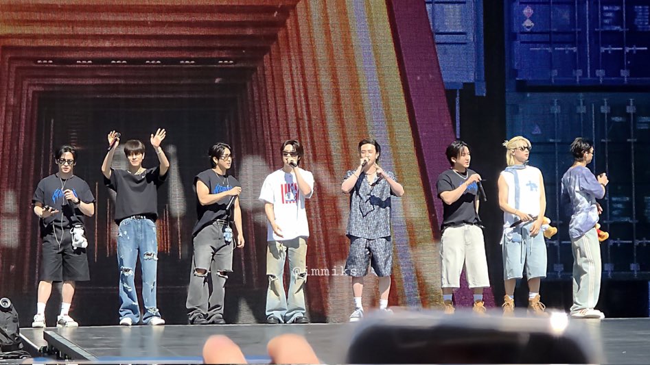 los chicos para el soundcheck del ultimo concierto 🥹

#dominATE_Rome