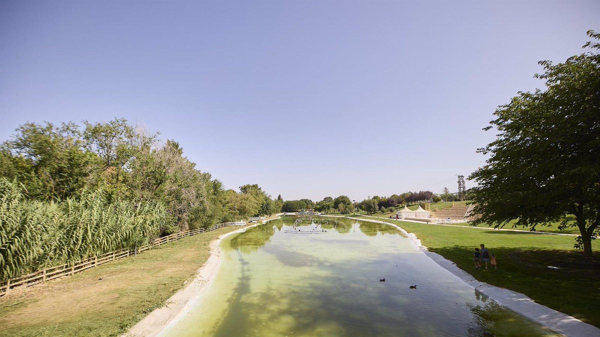 Espectáculos de agua, luz y sonido animan los fines de semana en el Parque Europa de Torrejón hasta el 28 de septiembre mact.es/TMC0jX