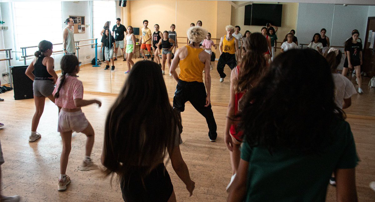 🎶 En IMAGINA también se baila.

Baile urbano, tiktok, energía y expresión.

¡Aquí se mueve más que el cuerpo! 💥

#ImaginaAlcobendas #VeranosDeAlcobendas #BaileUrbano #Juventud #Alcobendas