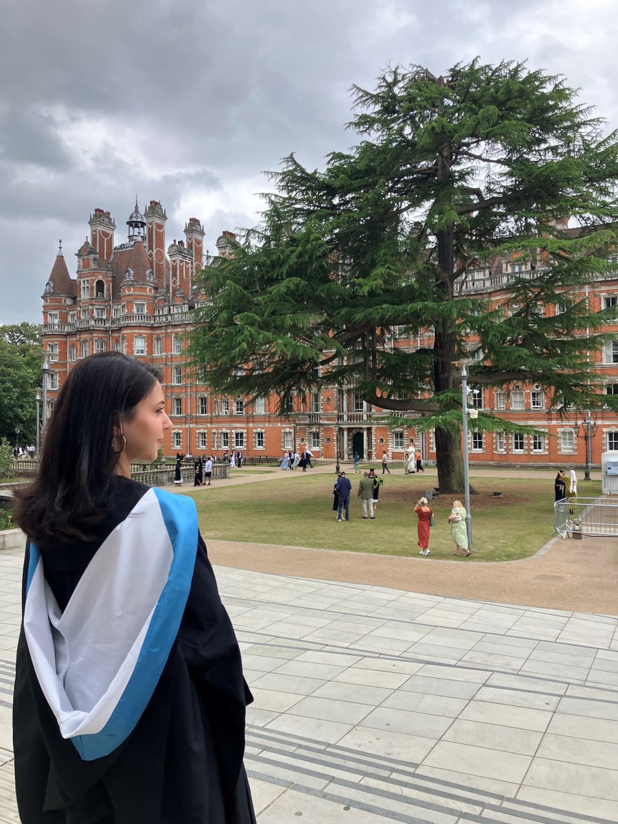 Royal Holloway Alumni tweet media