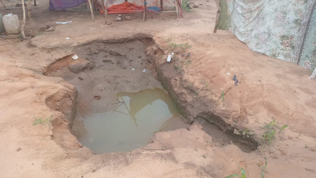 We received these photos from besieged El Fasher. They are living in horrible conditions. They just want basic food, they just want to survive!! Please donate what you can &amp; share this everywhere. They are counting on the international community.

🔗: paypal.com/donate/?hosted…