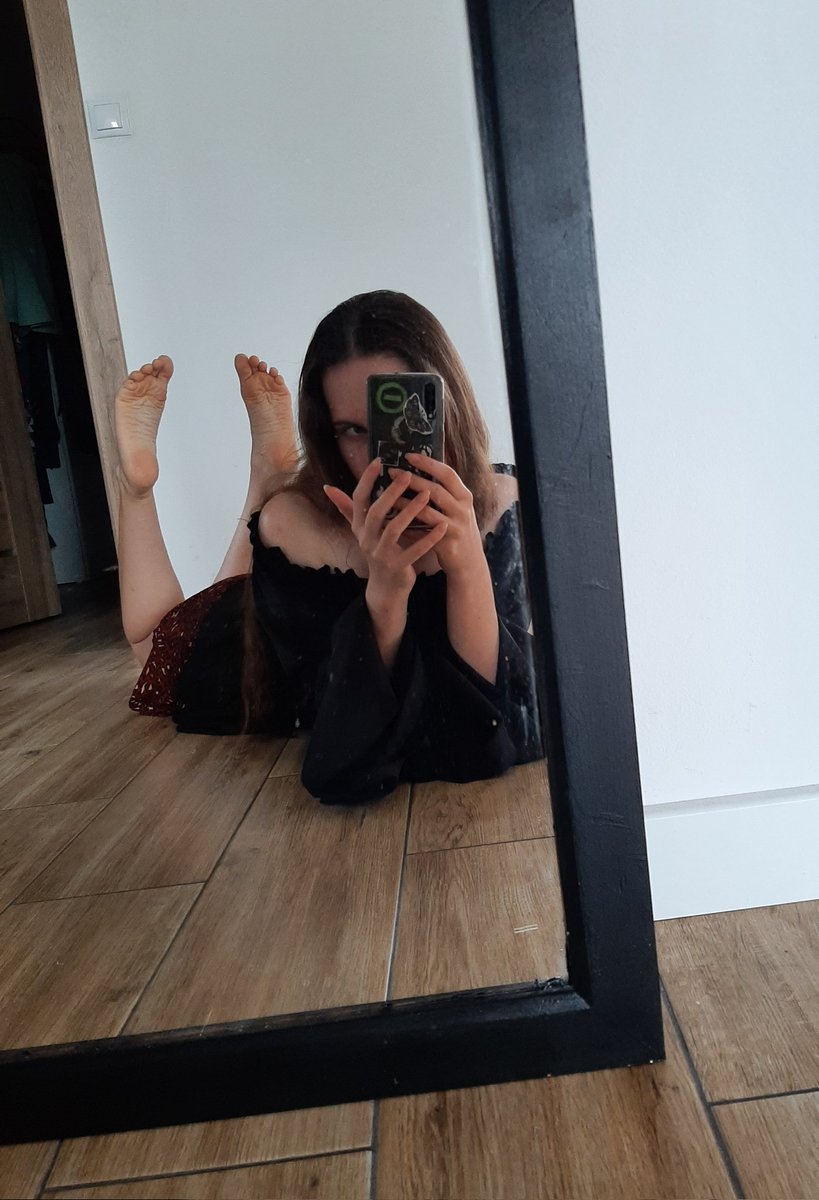 Are you still thinking of my soles loser? What about you think of sending 😋