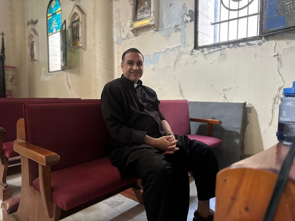 Tú conoces lo que necesito; mira y haz lo que Tu Corazón Te sugiera. Yo me confío a Tu Corazón, me abandono en Tu dulce Providencia