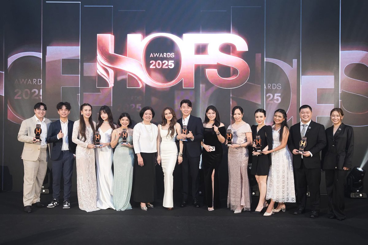 WinWinPRPlus's tweet image. 🏆 HOFS Awards 2025
ไม่ใช่แค่รางวัล แต่คือการยกย่องแรงบันดาลใจที่พิสูจน์ด้วยผลงานและความสำเร็จอย่างแท้จริง

•บริษัท วิน วิน พีอาร์พลัส จำกัด•

📞 โทร : 02-048-6265
📲 Line : @winwinprplus

#HOFS2025 #HOFSAwards2025 #HallOfFameinSingapore