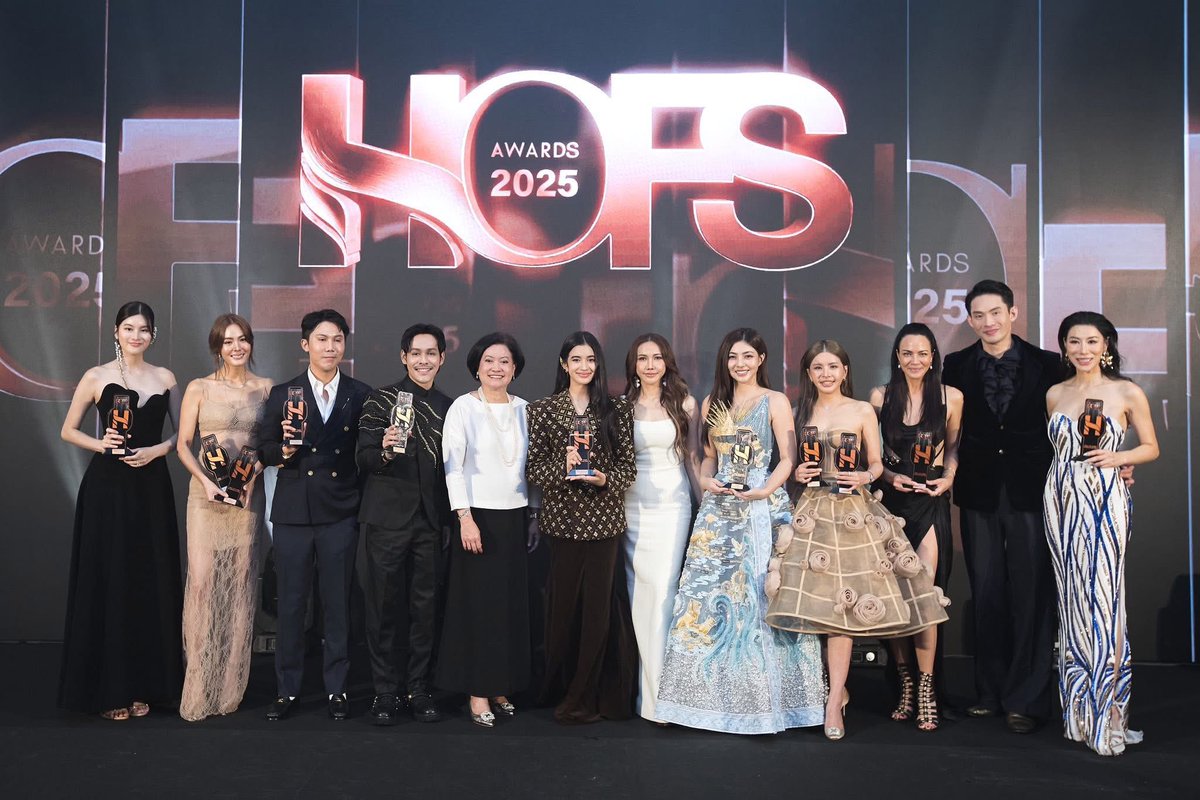 WinWinPRPlus's tweet image. 🏆 HOFS Awards 2025
ไม่ใช่แค่รางวัล แต่คือการยกย่องแรงบันดาลใจที่พิสูจน์ด้วยผลงานและความสำเร็จอย่างแท้จริง

•บริษัท วิน วิน พีอาร์พลัส จำกัด•

📞 โทร : 02-048-6265
📲 Line : @winwinprplus

#HOFS2025 #HOFSAwards2025 #HallOfFameinSingapore