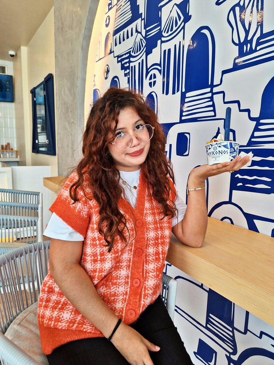 lililuki1's tweet image. Esta linda les quiere invitar un helado ¿Lo aceptan? 

@LiketuOfficial 

liketu.com/@lililuki/oran…

#hive #Poshmark