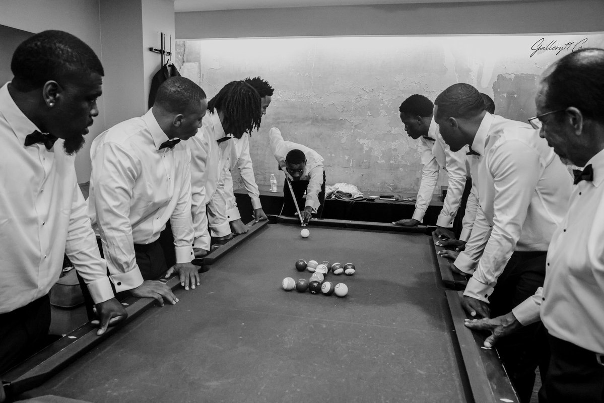 The Groom &amp; The Guys 🤞🏽
📸IG : gallery11.co